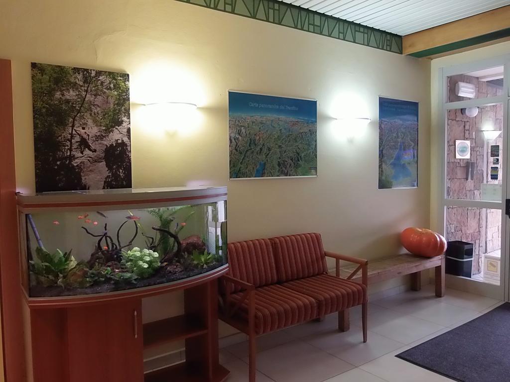 Hotel Vezzano エクステリア 写真